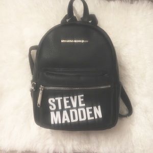 ‼️SOLD‼️ Bailey Steve Madden Logo Mini Backpack 🎒